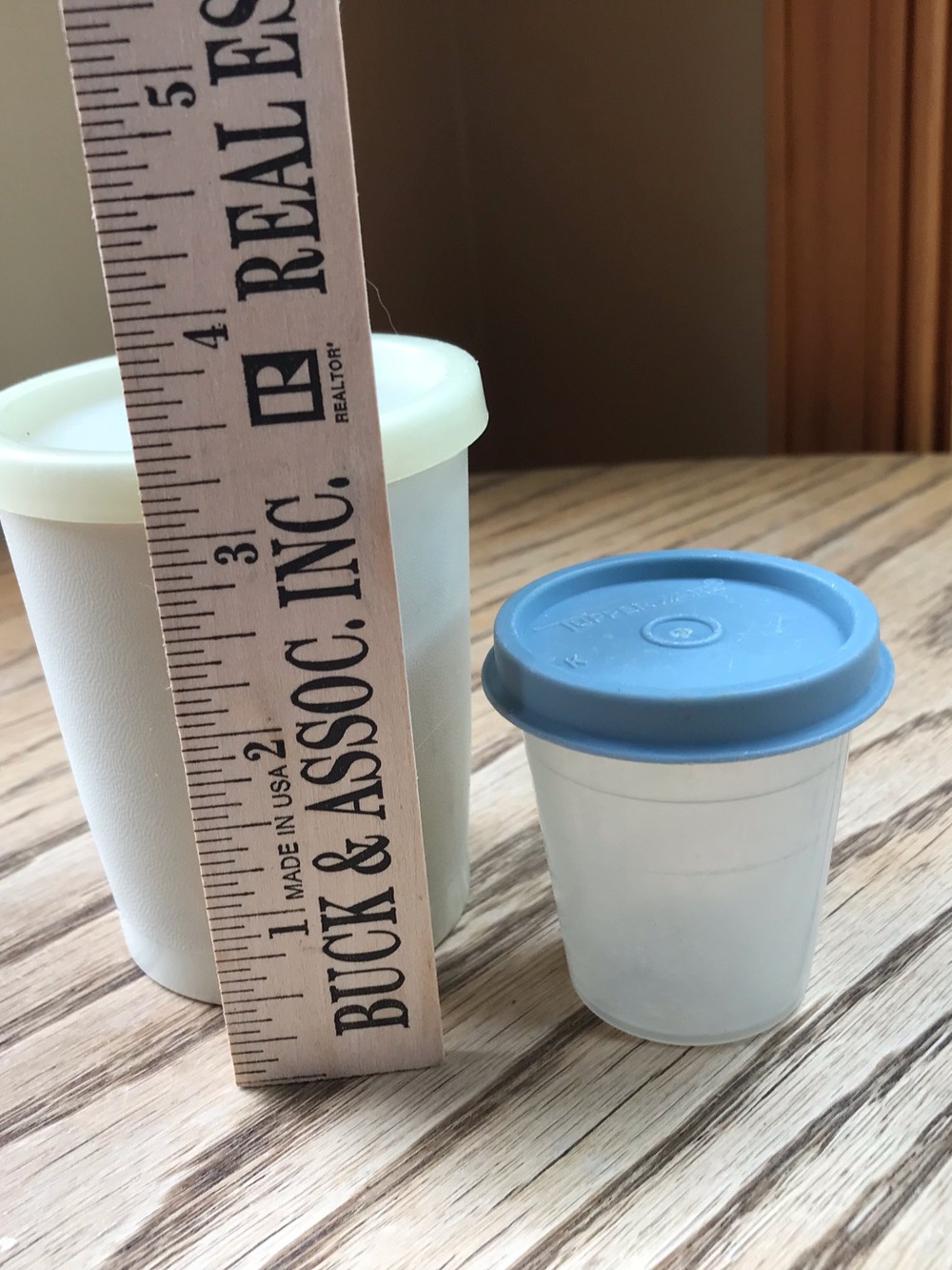 VTG Tupperware Containers - Picture 4 of 5